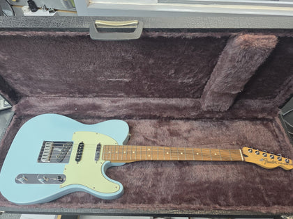 Fender Deluxe Nashville Telecaster - Daphne Blue + CASE