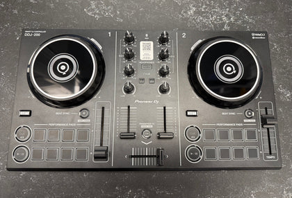 Pioneer DDJ-200 Smart DJ Controller With Official Case - Chesterfield