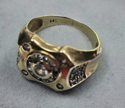 14ct Gold Signet Ring Size S