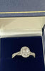 9ct gold ring -O