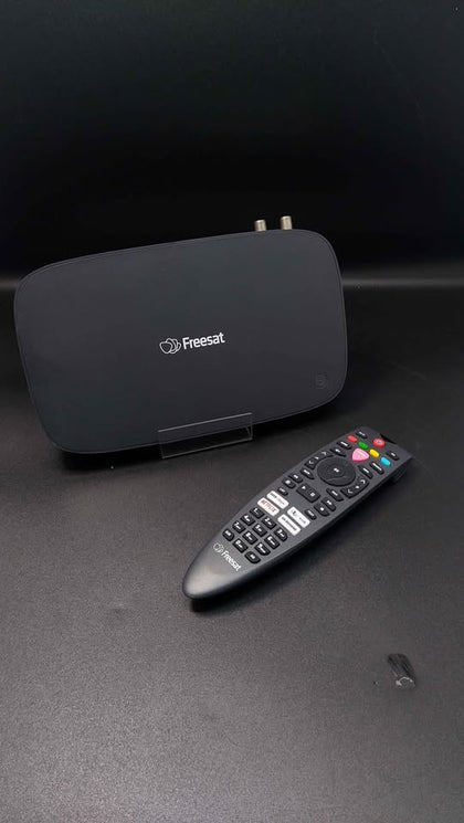 Freesat 4X 1000 Smart Ultra 4K HD 1TB TV Media Player Set Top Box - Unboxed With Remote