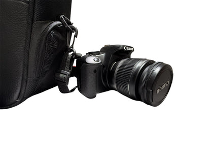 CANON EOS 450D 12.2 MP Digital SLR Camera - Black (EF-S 18-55mm IS Lens) with offical charger and carry case ' 2 year warranty'