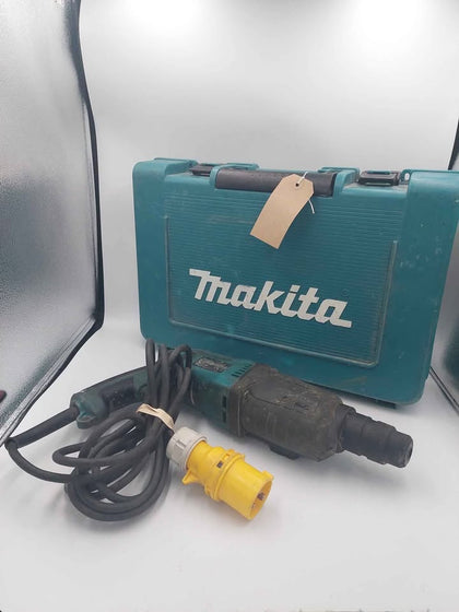 Makita HR2470 110V Corded Drill With Case And Drill Bits
