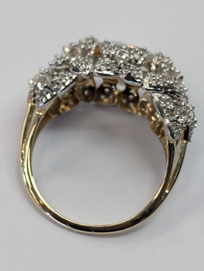 9ct gold ring with white gold & CZ stones size L1/2