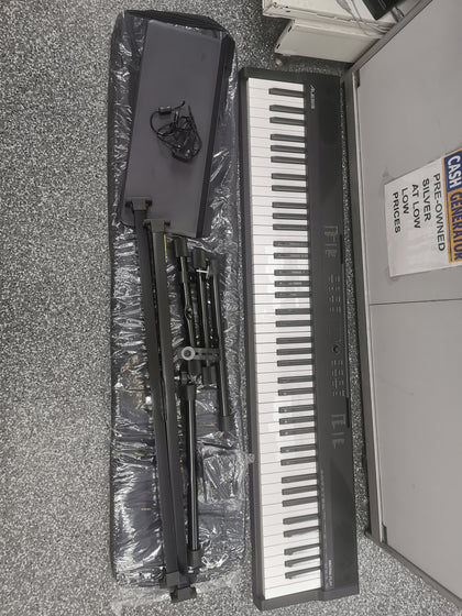 Alesis Rectical 88 Key, Boxed like new with case and Stand