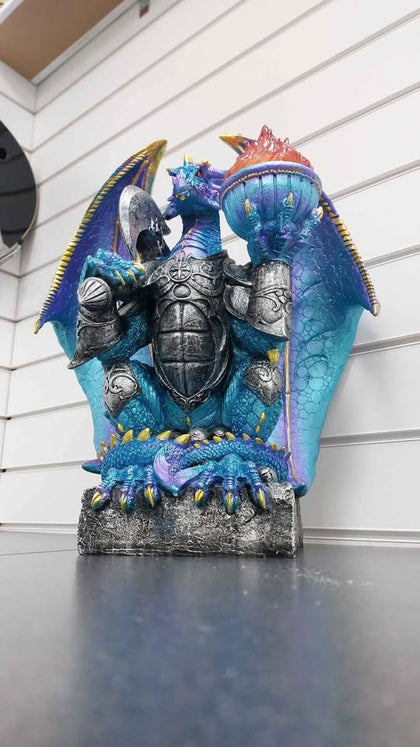 LARGE DRAGON WARRIOR WITH BATTERY POWERED MULTIE COLOURED LIGHT **BRAND NEW** **COLLECTION ONLY**