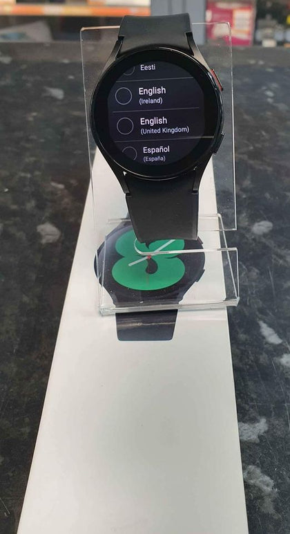 Samsung Galaxy Watch4 (GPS), Black 40mm S/M strap.