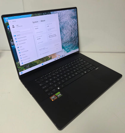 Asus ProArt P16 Touchscreen 2TB SSD, 64GB Ram, AMD Ryzen AI9 GeForce RTX 4070
