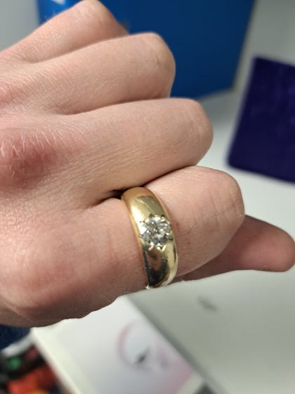 9ct Gold Ring - 7.73g - Size U - Great Yarmouth
