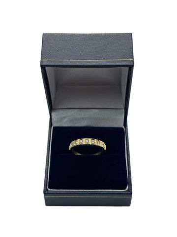 Gold Diamond Ring - 18ct - 2.85g - Size 'M'