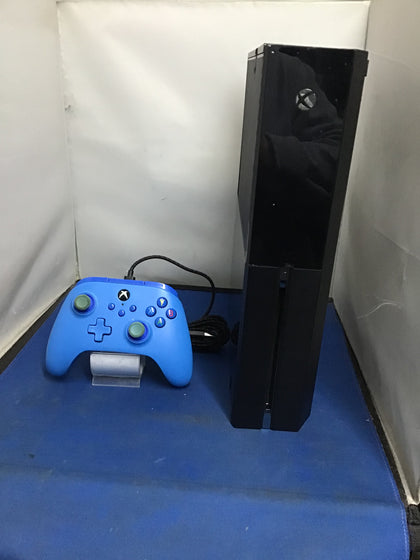 Microsoft Xbox One Original + Pad