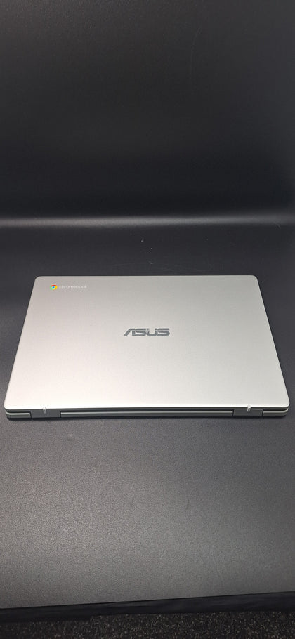 Asus C422 Chromebook