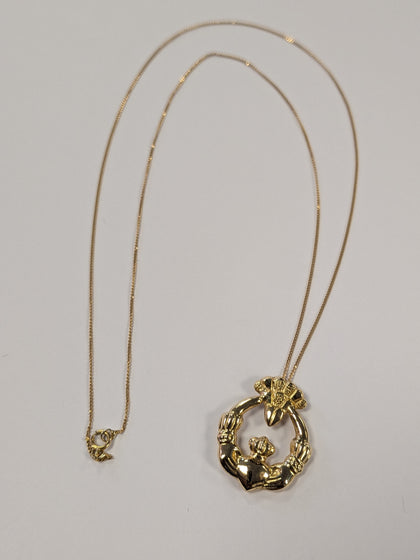 9ct Gold Cladder Pendant & Neklace