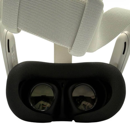 Meta Quest 3 VR Headset, 512GB, W/ Controllers, Boxed