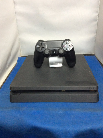 PlayStation 4 Slim