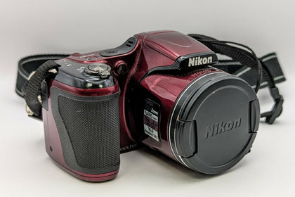 Nikon Coolpix L820 16MP W/ lens cap, Requires 4 X Double A battery's