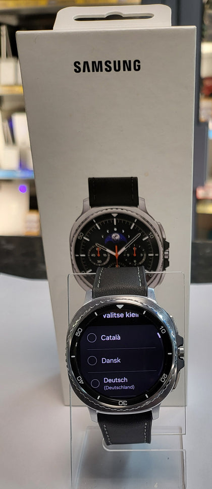 Samsung Galaxy Watch8 Classic 46mm Smart Watch - Black - Boxed