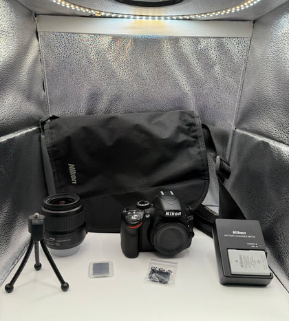 Nikon D3200 - Nikkor 18-55mm Lens DSLR