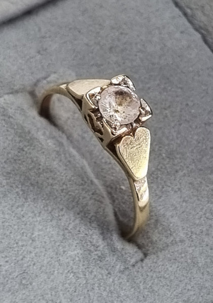 9ct gold solitaire ring size Q cz stone