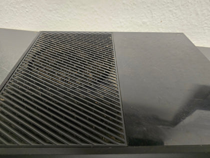 X BOX ONE NO CONTROLLER