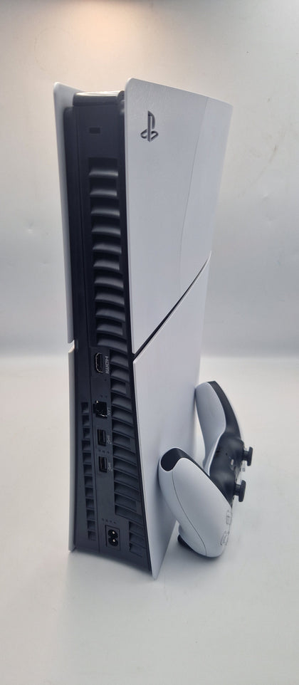 Sony PlayStation 5 825GB (ps5) Digital Edition white console with 1 x controller and all leads BOXED