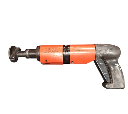 Hilti DX400 Nail gun w/case