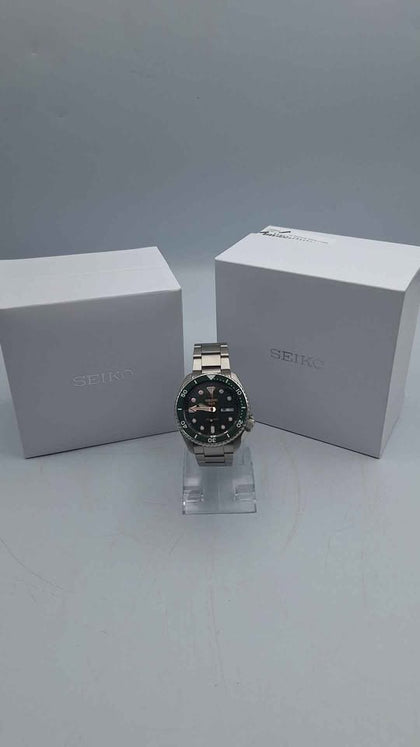 Seiko 5 Sports Automatic 4R36-07G0 Men's Watch – Green Dial - Day-Date - Boxed With Steel Bracelet