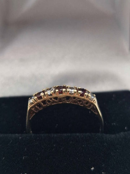 9ct Yellow Gold Ring With Red & Clear CZ Stones - Size L - 1.35 Grams