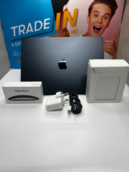 Apple MacBook Air (A3241) - 2025 - M4 - 15