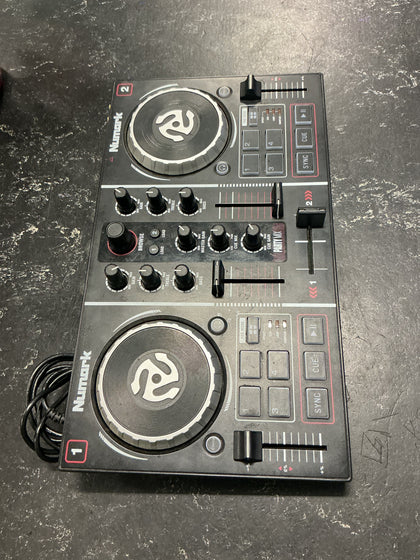 Numark Party Mix Live Bundle