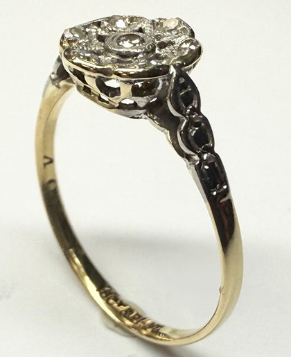 18ct & Platinum ring with diamond Size M