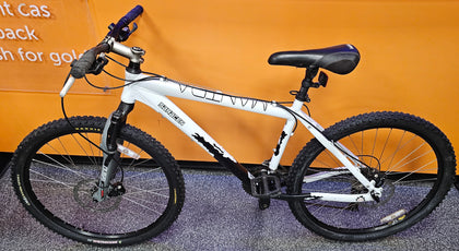 SARACEN MANTRA PRO MTB **Collection Only**