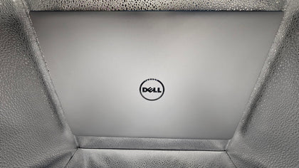 Dell Inspiron 15 7000