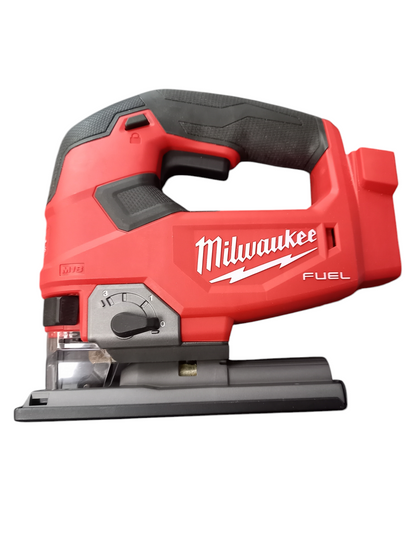 Milwaukee M18FJS-502X 18V Fuel Cordless Jigsaw Kit (1 x 5.0Ah RedLithium-Ion Battery and Case)