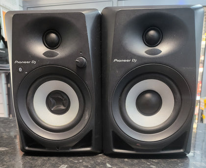 Pioneer DJ DM-40BT Desktop Monitor Speakers - Unboxed