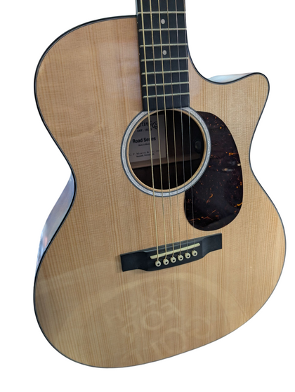 MARTIN ROAD SERIES SEMI ACOUSTIC GUITAR WITH MARTIN CASE