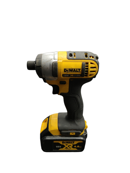 BLACK FRIDAY SALE DeWalt DCF885 With 4.0AH Battery **Unboxed**