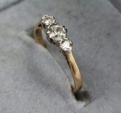 18ct Gold Diamond + Plating 3 Stone Ring Size 