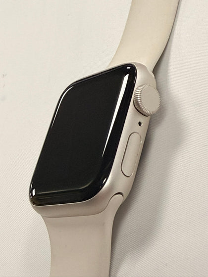 apple watch se 2nd gen starlight 40mm boxed