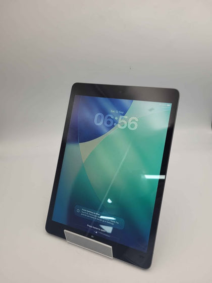 Apple iPad 9th Gen 10.2in Wi-Fi 64GB - Space Grey, BOXED 100% BATTERY HEALTH