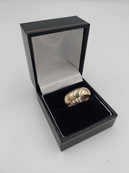 9K Solid Gold Band, Hallmarked 375 & Tested, 6.9Grams, Size: Q , with Box Included