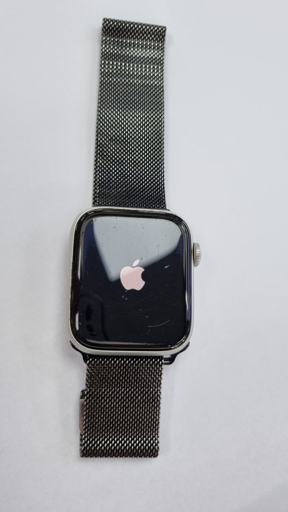 Apple watch se 2nd gen 44mm Silver aluminium