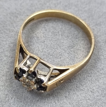 9ct Gold Ring Diamond and Dark Blue Stones Size K