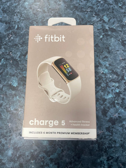 FITBIT CHARGE 5.