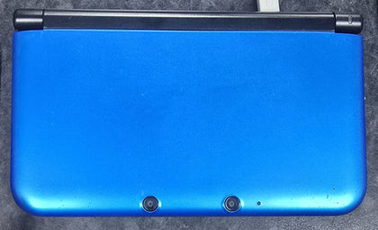 Nintendo 3DS XL - Includes Charger - Includes Game