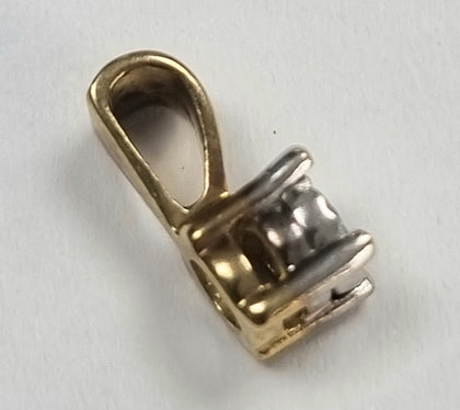 9ct Gold Diamond Pendant