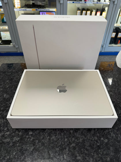 MacBook Air 2025 - M4 - 256GB - 16GB