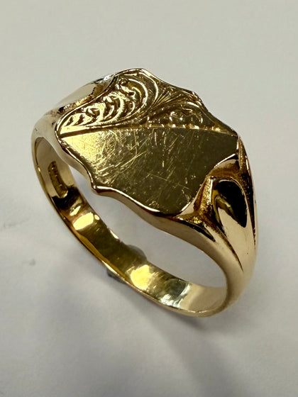 9ct Gold Signet Ring Size T