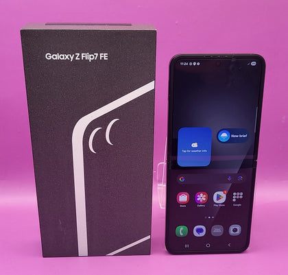 Samsung Galaxy Z Flip7 FE - 128GB - Black - Unlocked - Boxed