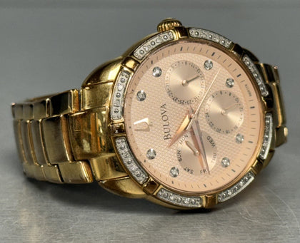 *8Sale** Bulova Diamond Women's Quartz Watch with Rose Dial Analogue Display and Rose Gold Ion-Plated Bracelet 98R178 ** Boxed **